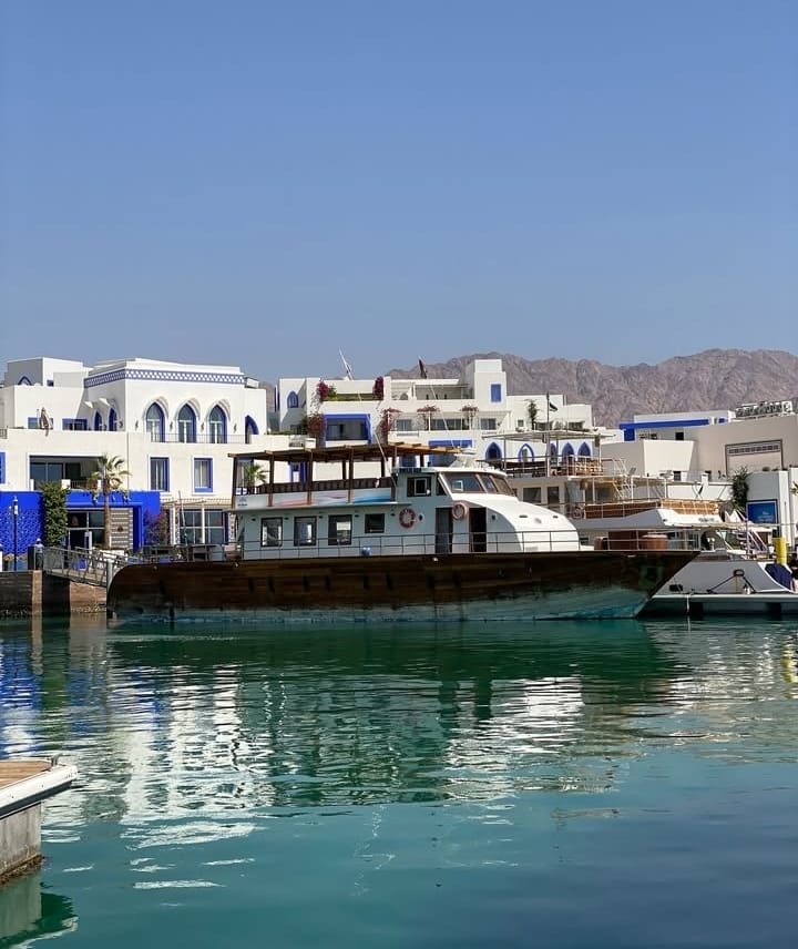 Yacht and marina buildings
